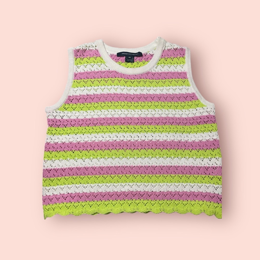 French connection sweater vest colorful size XS.
